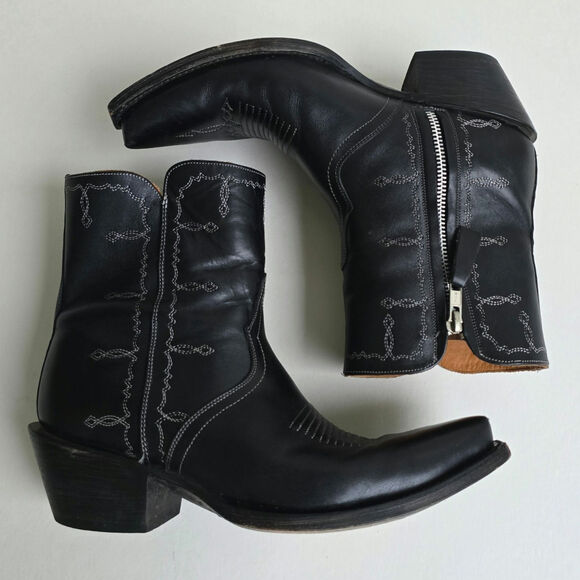 Lucchese Mila Boots Size 8 Black Leather Short Boot Side Zip Snub Toe Embroidery - Picture 16 of 16